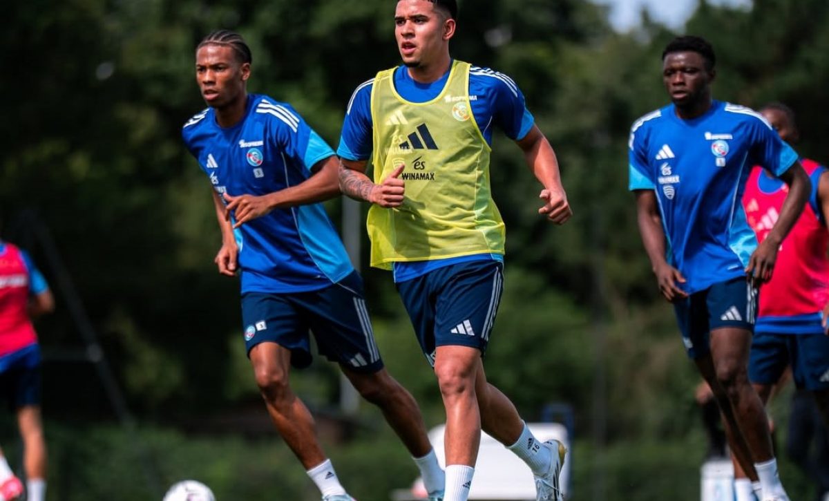 El ecuatoriano Kendry Páez tendría minutos en Racing de Estrasburgo ante Jagiellonia Białystok.