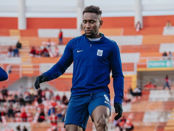 Racismo en el fútbol peruano: el ecuatoriano Eryc Castillo víctima de agravios