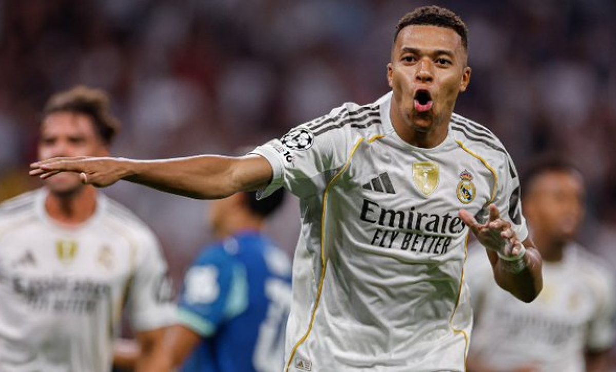 El francés Kylian Mbappé le dio el triunfo al Real Madrid en su debut en la Champions League 2025-2026.