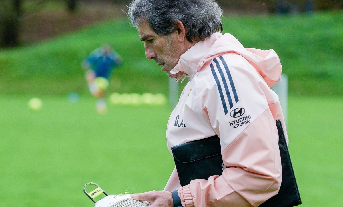 Real Oviedo anuncia a Guillermo Almada como nuevo entrenador hasta final de temporada