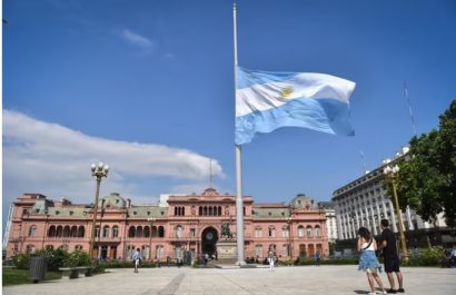 Redada policial en la Asociación del Fútbol Argentino durante una investigación por blanqueo de dinero. FOTO: Europa Press.