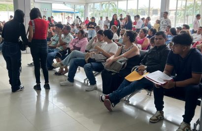 Las oficinas del Registro Civil lucieron llenas este miércoles 12 de noviembre.