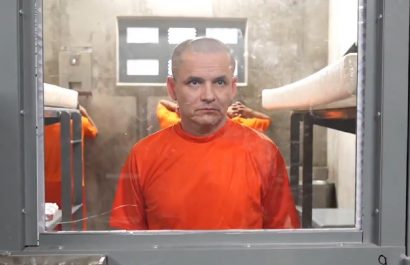 Roberto Álvarez, alias 'El Gerente', presunto cabecilla del grupo criminal Comandos de la Frontera, arribó a la Cárcel del Encuentro, en Santa Elena.