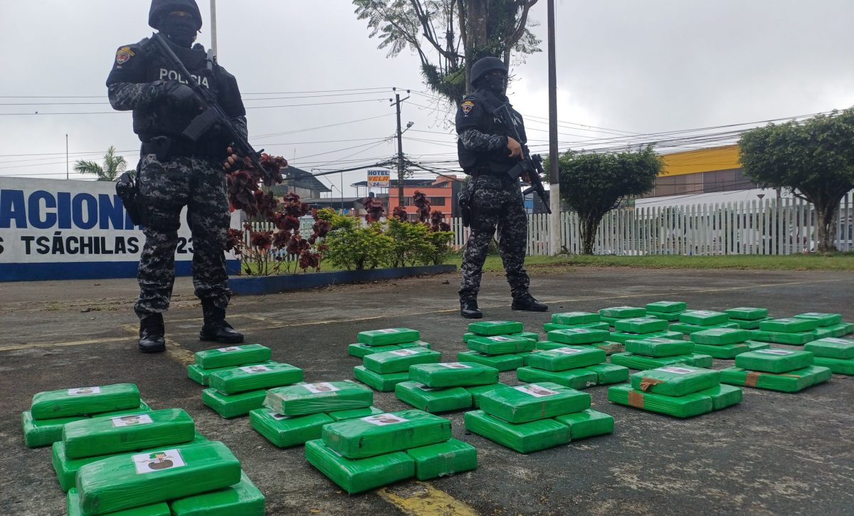 Sentencian a 22 años de prisión a dos hombres por tráfico de cocaína en Santo Domingo