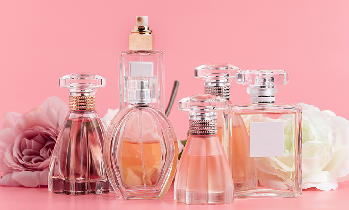 ¿Vas a comprar un perfume? Estos errores podrían costarte caro