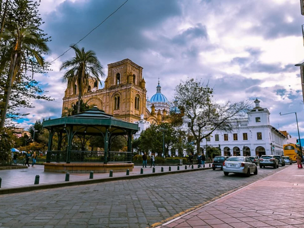Clima en Cuenca este sábado 30 de agosto: parcialmente soleado con lluvias dispersas