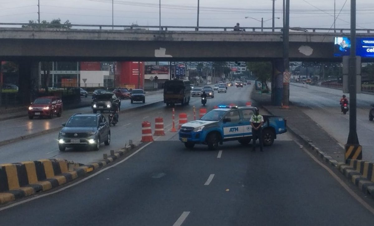 Guayaquil: Se mantienen cierres viales por investigación de atentado
