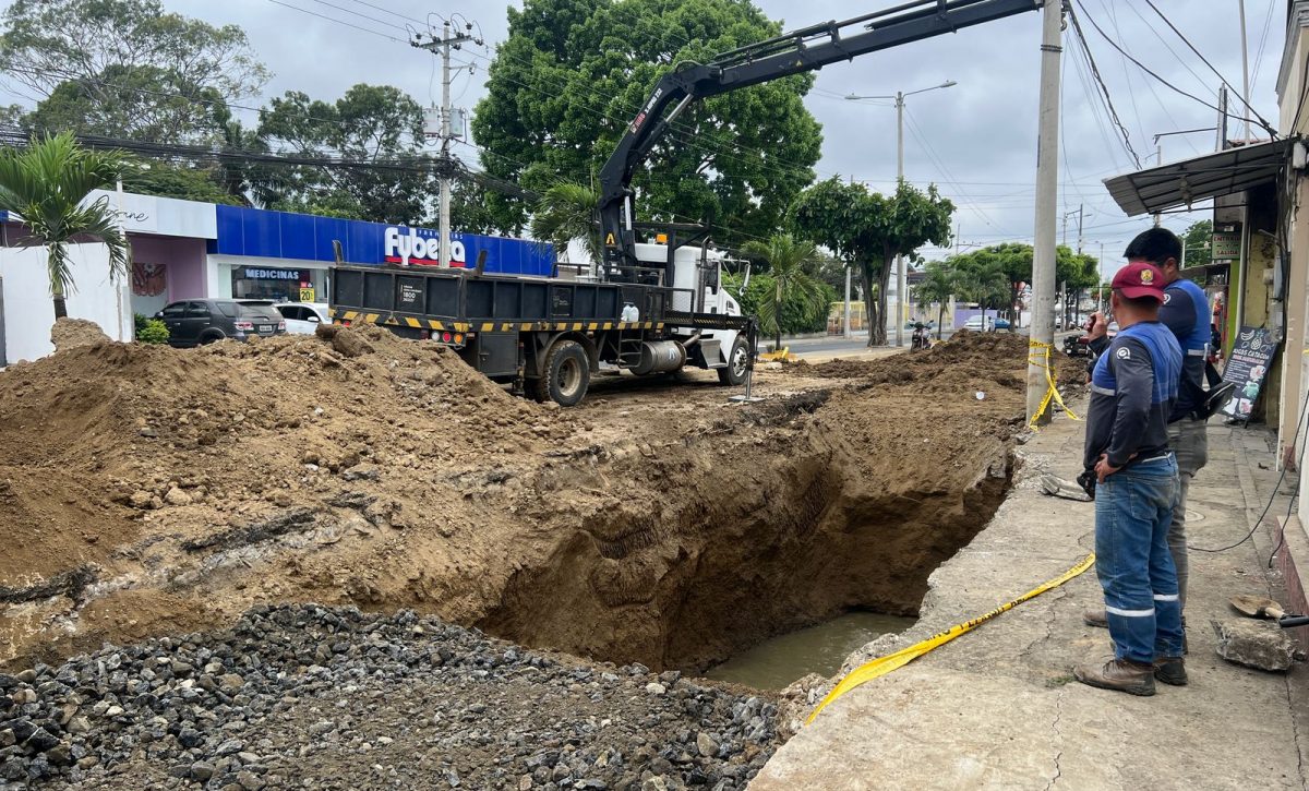 Hasta ahora se ha logrado cambiar alrededor de 20 metros de tubería.