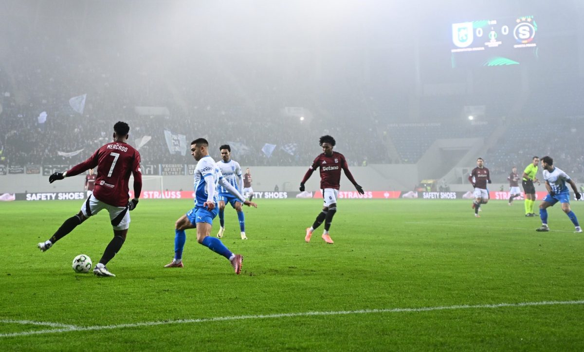 Sparta Praga vence a Universitatea Craiova en Conference League con asistencia de Angelo Preciado