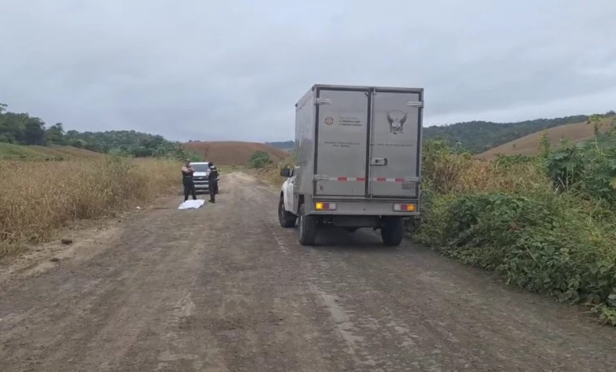 Tenía 21 años de edad Identifican a la mujer hallada sin vida en la vía Colón-Quimís