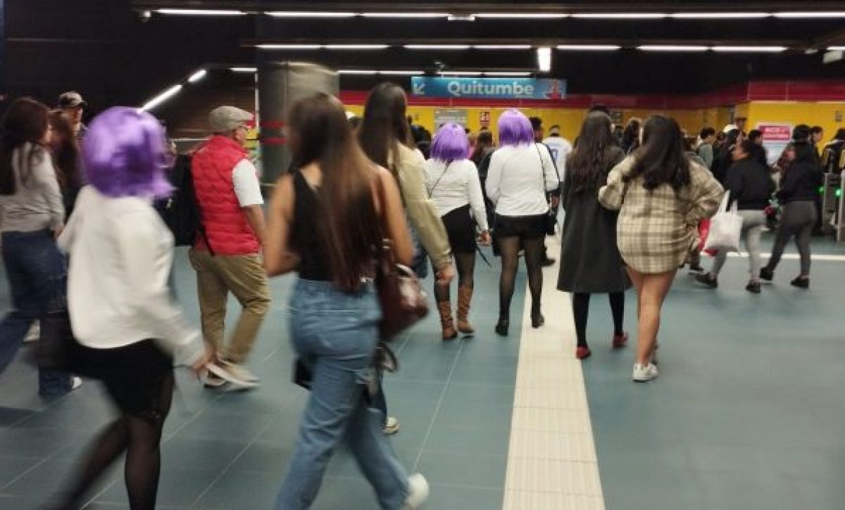 Transporte municipal de Quito operará hasta la 01h00 por el concierto de Shakira