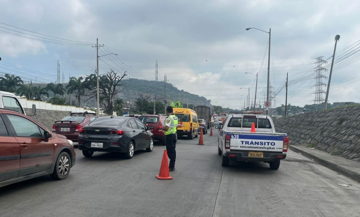Un agente de la Comisión de Tránsito del Ecuador (CTE) es procesado por secuestro con resultado de muerte en Pedro Carbo, Guayas. (Referencial-CTE)