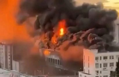 Un incendio de gran magnitud se desató en el Colegio Marista Santa María, ubicado en el centro de Santa María, estado de Rio Grande do Sul,