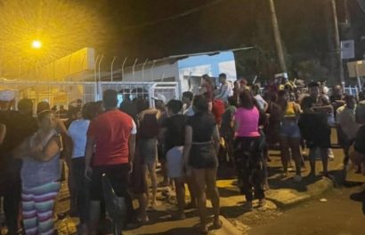 Un niño de cinco años y un adulto murieron durante un atentado registrado en el cantón Ventanas, provincia de Los Ríos.