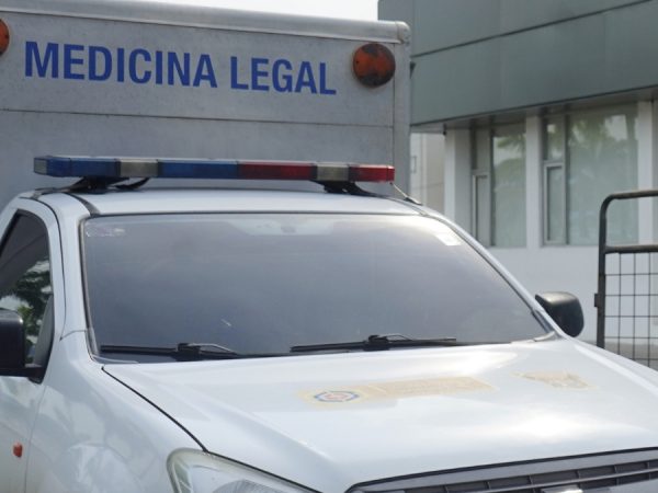 Un padre y su hijo fueron atacados a balazos en el exterior de una vivienda de Babahoyo, provincia de Los Ríos. (Referencial-API)