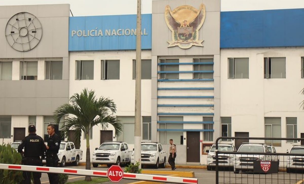 Una alerta por la presencia de explosivos movilizó a la Policía en el Cuartel Modelo, ubicado en el norte de Guayaquil.