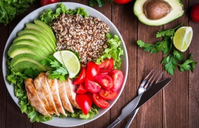 Una dieta saludable es clave para restaurar la microbiota intestinal tras consumir antibióticos