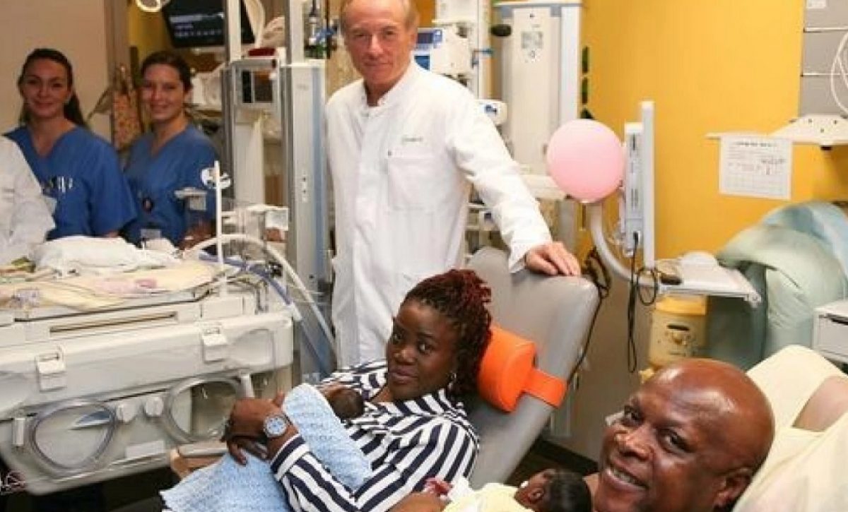 Una mujer dio a luz a quintillizos –dos niñas y tres niños– a finales de septiembre en el hospital Charité de Berlín.