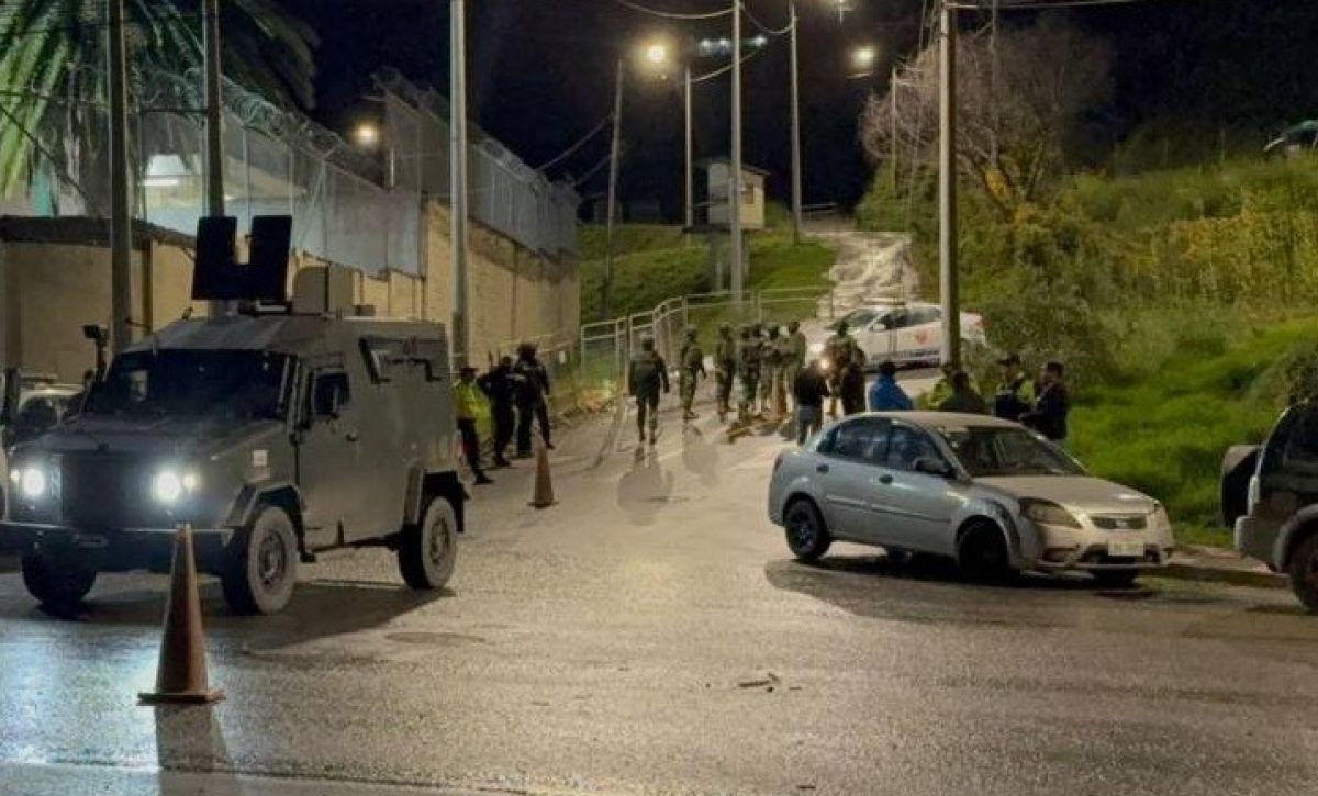 Una operación conjunta entre policías y militares frustró un intento de fuga y un posible atentado en el Centro de Privación de Libertad Número 1 de Loja.