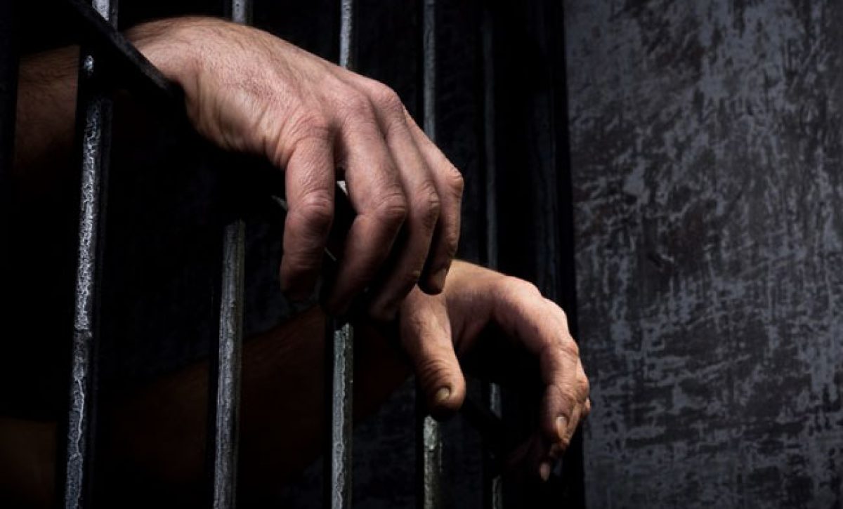 Vecino abusó de una menor y fue sentenciado por violación a 19 años de prisión