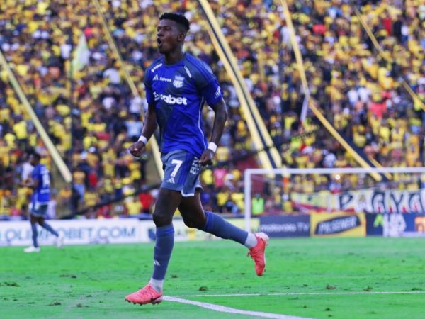 Washington Corozo, baja sensible en Emelec; se pierde el resto de la temporada tras ser operado