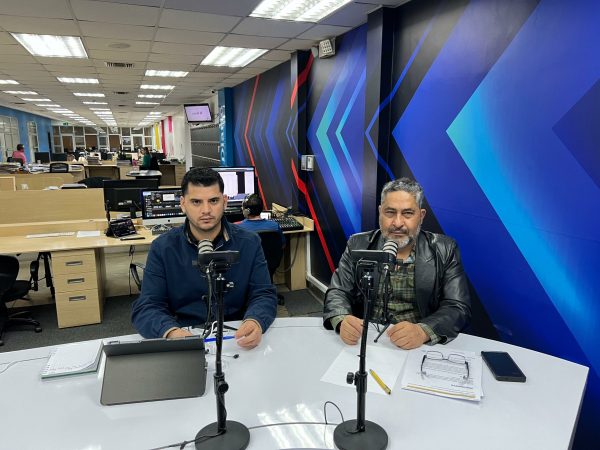 Washington Macías, presidente del Colegio de Médicos de Manabí tras denuncias de fraude de médicos ecuatorianos en Argentina