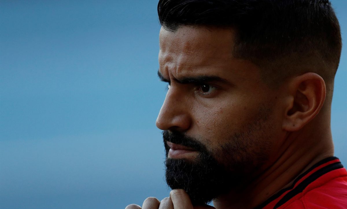 ade7200ff9d8c5aff0be6d0e321c8a540a092bd4w