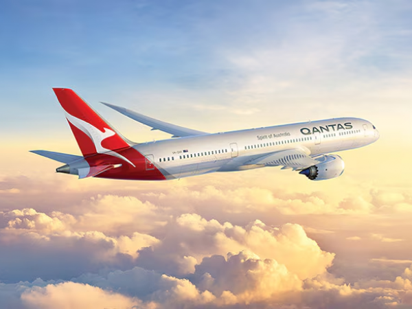 La aerolínea Qantas deberá pagar sanción millonaria tras despido de 1.800 trabajadores en 2020