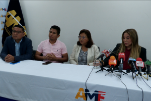Autoridades del Municipio de Jipijapa dieron una rueda de prensa en Portoviejo.