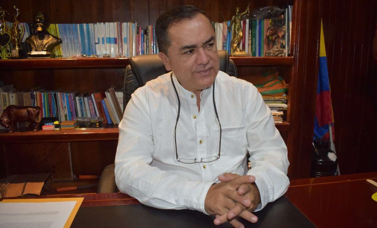 alcalde-electo-espera-transicion-en-el-canton-el-carmen-imagen-1-_20190415094938-1200x800-1