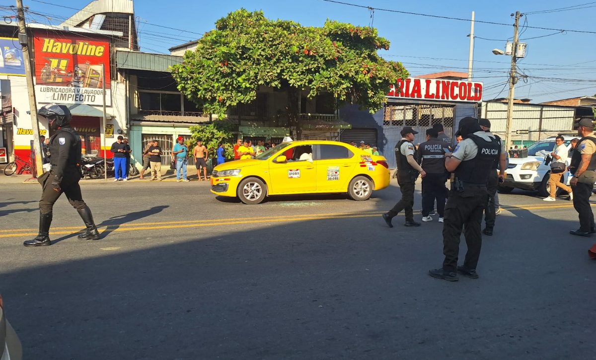 Asesinato de taxista en Portoviejo activa un operativo policial.