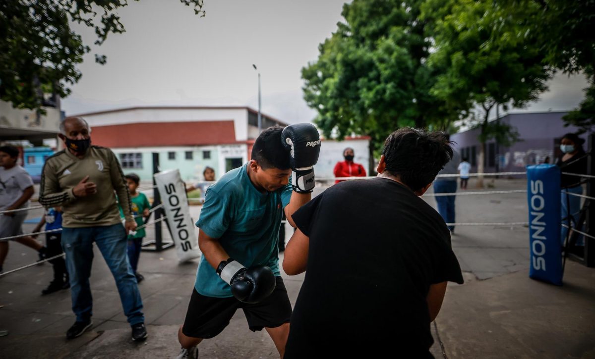 b8d508187a52f24cba76662dc3db6fe2a0ea3576w