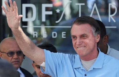 Jair Bolsonaro sufre traumatismo craneoencefálico leve tras caída en prisión