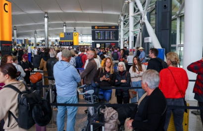 Caos en aeropuertos europeos tras ciberataque a sistema de facturación global