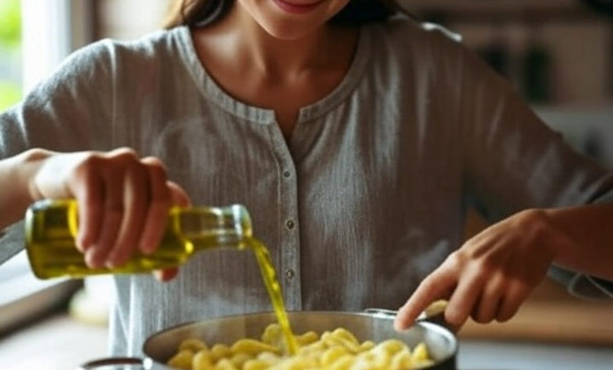 La ciencia desmiente un mito común al cocer fideos: el aceite no cumple su supuesto propósito