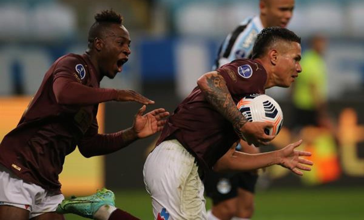 d444235f2a432fd9bd9ea2e2b45b7cc34f258307m