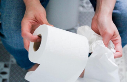 ¿Ir demasiado al baño puede costarte el empleo? Un fallo judicial lo confirma en China