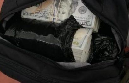 El Guabo: operativo militar intercepta vehículo con dinero y oro sin documentos