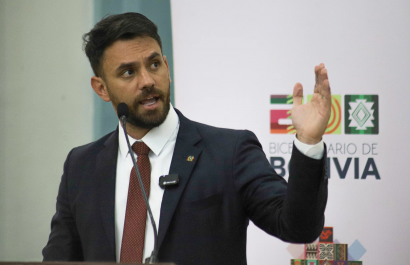 Exministro y excandidato del MAS es arrestado en aeropuerto de Viru Viru