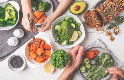 Dieta y envejecimiento cerebral: estudio revela cambios biológicos ligados a la alimentación
