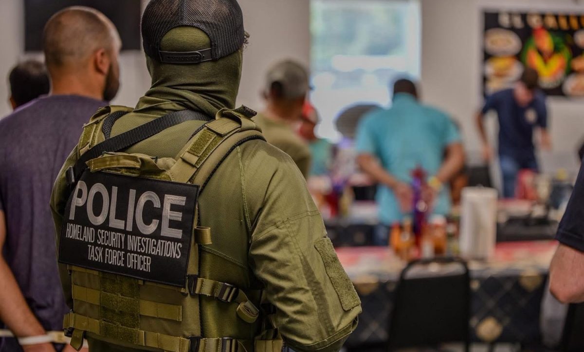 Diócesis de Baton Rouge libera a migrantes de misa dominical por redadas de ICE.