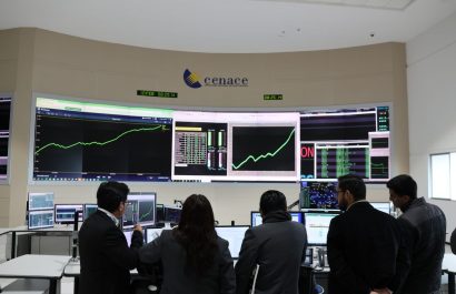 Ecuador moderniza el centro de control del SNI con inversión histórica.