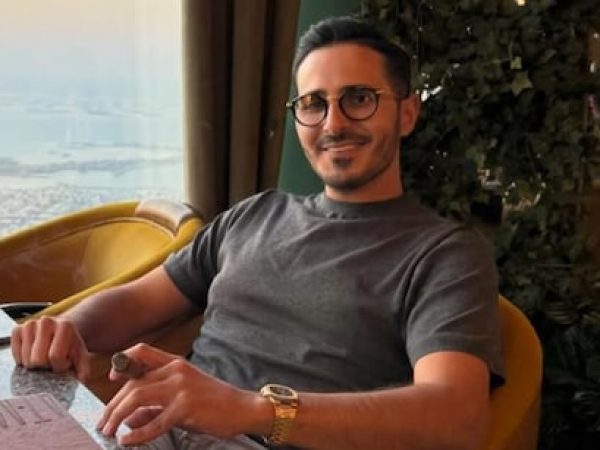 Detienen a Simon Leviev tras notificación de Interpol por presunta estafa internacional