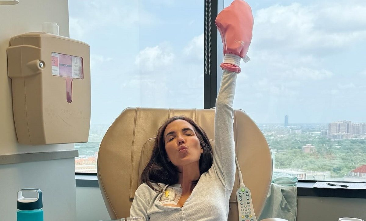 La atleta y excomunicadora María Teresa Guerrero inició su tratamiento oncológico.