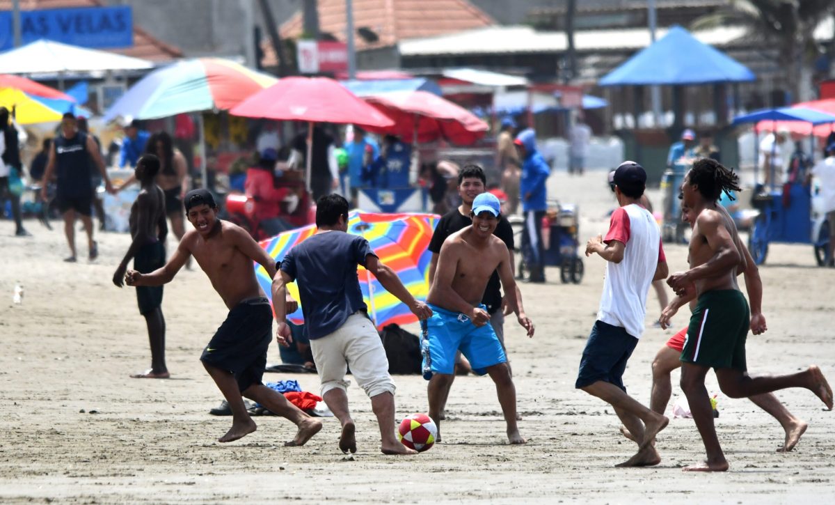 Guía oficial de los feriados en Ecuador 2026 y nuevos asuetos nacionales.