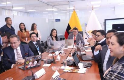La propuesta universitaria se perfila como un proyecto estratégico para Galápagos. FOTO: @AsambleaNacional.