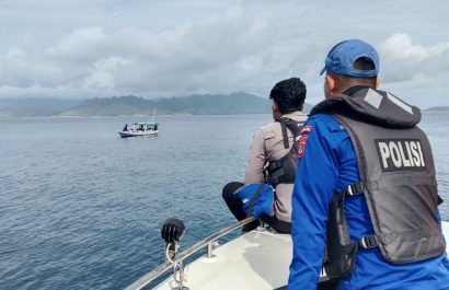 Imagen del dispositivo de rescate en Indonedia.

REMITIDA / HANDOUT por IMAGEN FACILITADAS POR FAMILIARES DE DESAPARECIDOS
Fotografía remitida a medios de comunicación exclusivamente para ilustrar la noticia a la que hace referencia la imagen, y citando la procedencia de la imagen en la firma
28/12/2025