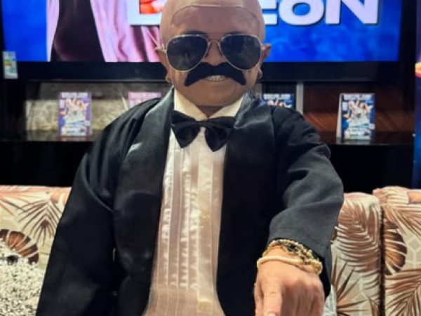 Vestido como Óscar D’León, Jorgito el Guayaco sorprende a sus seguidores