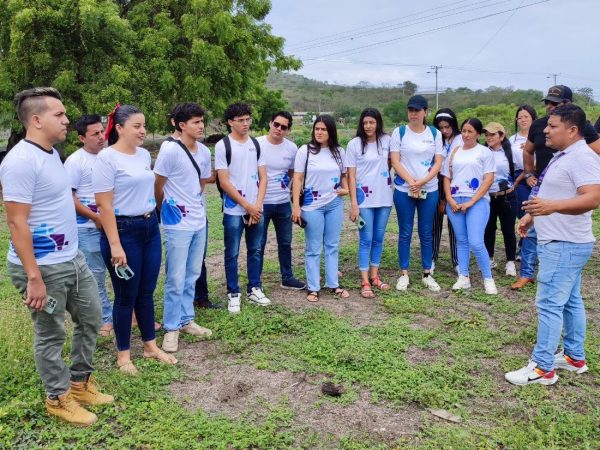 jóvenes en acción gobierno daniel noboa