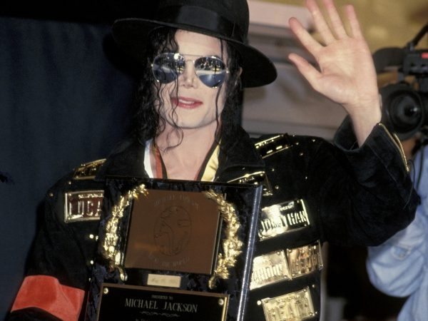 Michael Jackson falleció a los 50 años a causa de una sobredosis de propofol, un anestésico potente administrado por su médico personal, Conrad Murray. FOTO: michaeljackson (Instagram).